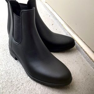 Black Rain Booties